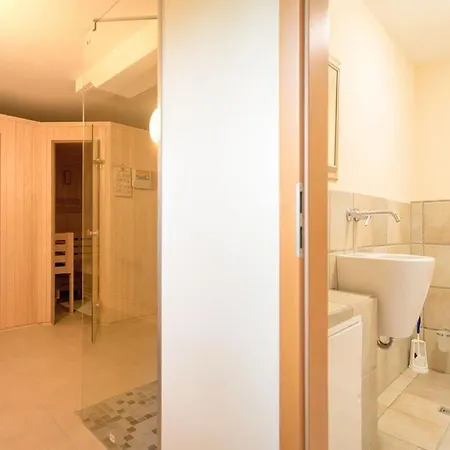 Apartman Maxim App 4 *